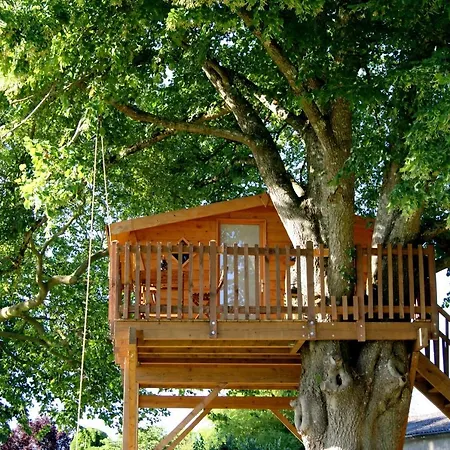 Frühstückspension Les De Gros Bois 3*