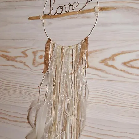 Les De Gros Bois Prailles