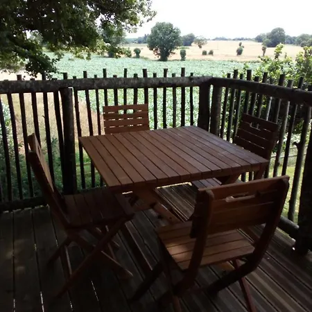 Frühstückspension Les De Gros Bois 3*