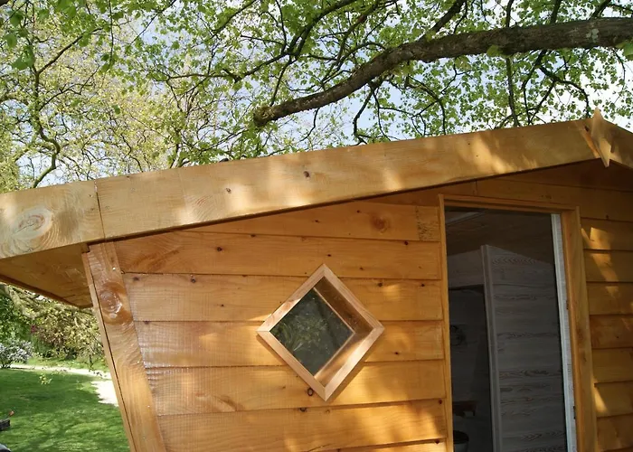 Bed & Breakfast Les De Gros Bois 3*