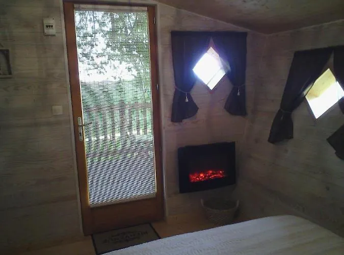 Les De Gros Bois 3* Prailles