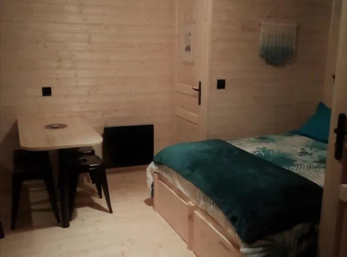 Bed & Breakfast Les De Gros Bois